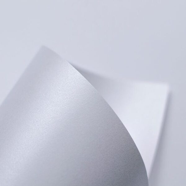 Papel Sirio Pearl Ice White 230g - 72 x 102 cm
