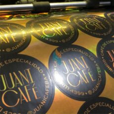 Autoadhesivo OPP Holográfico Oro - 33x48 7 cm